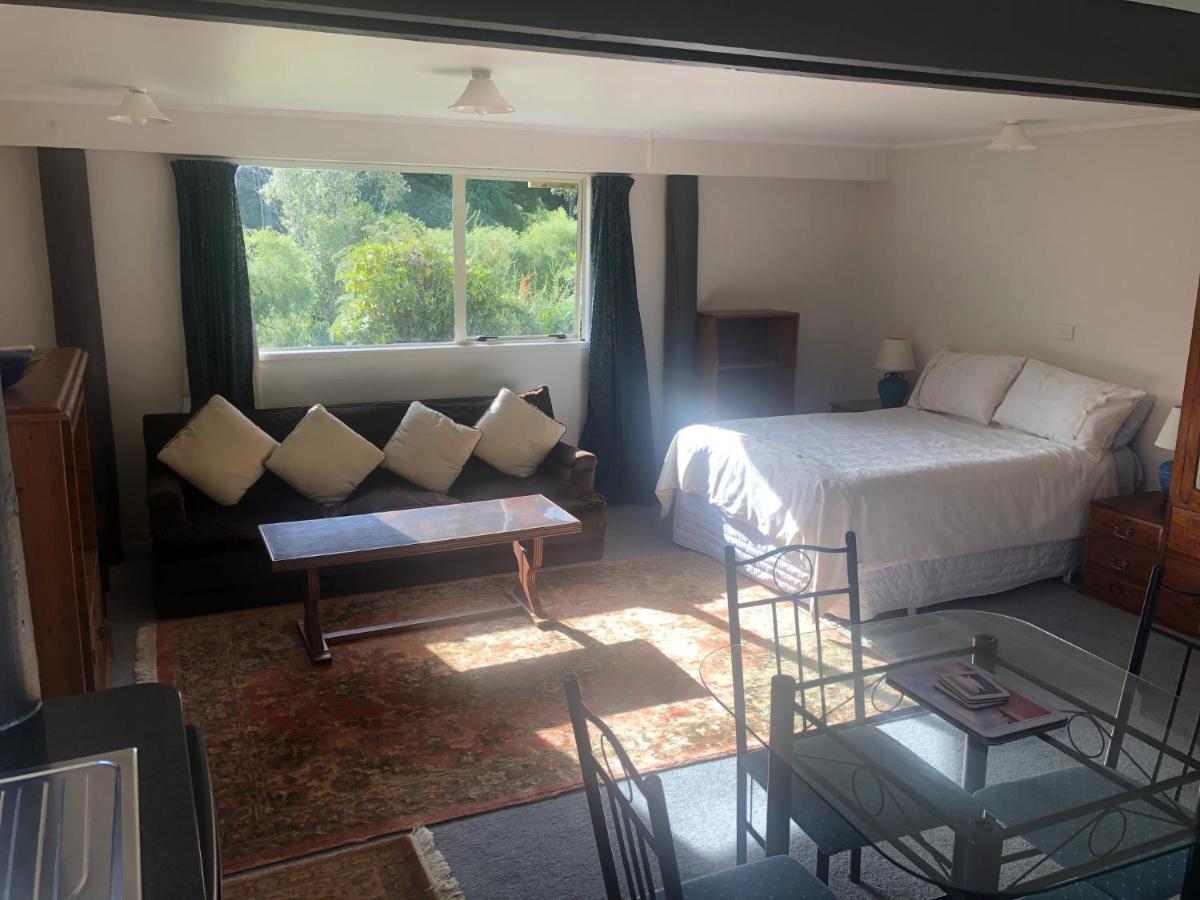 RaurimuSpiral Gardens Country Park Retreat公寓 外观 照片
